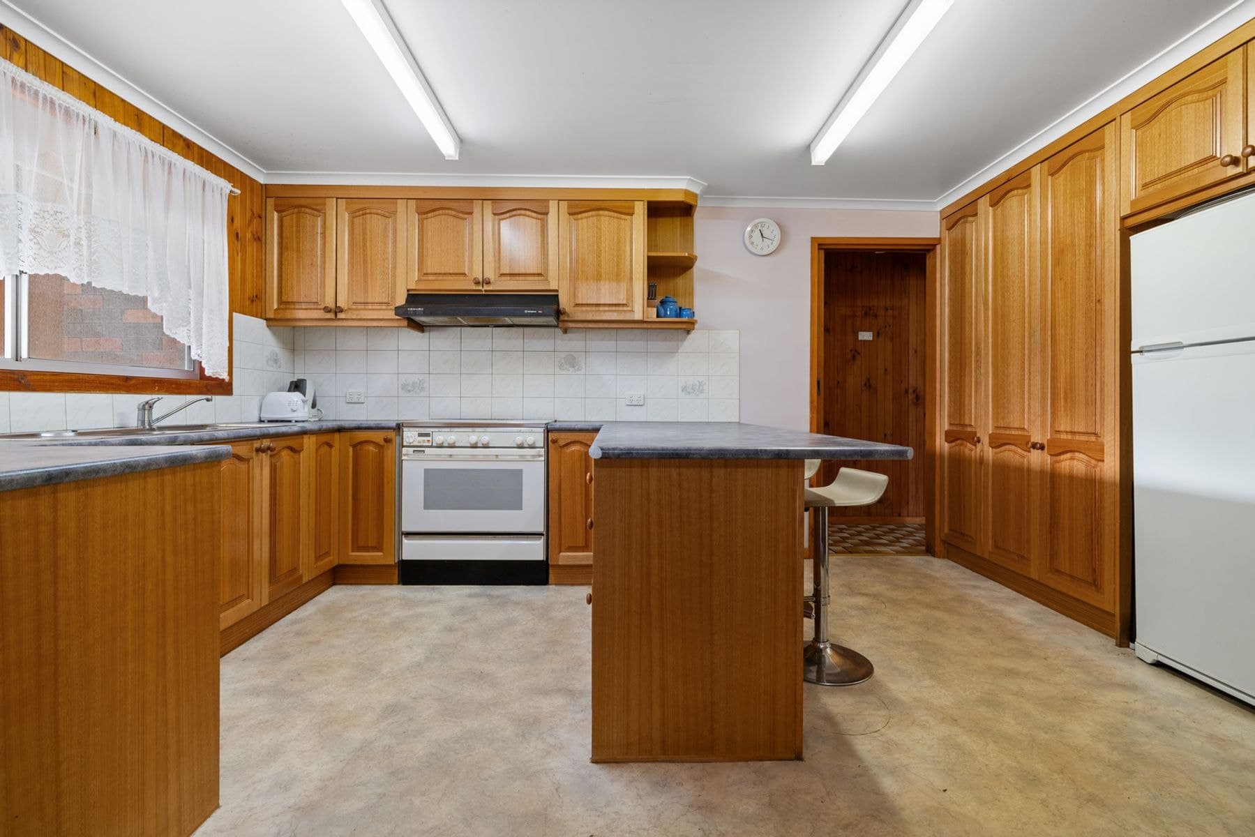 7 Ross Street, Port Welshpool VIC 3965, Port Welshpool - Thumbnail 4