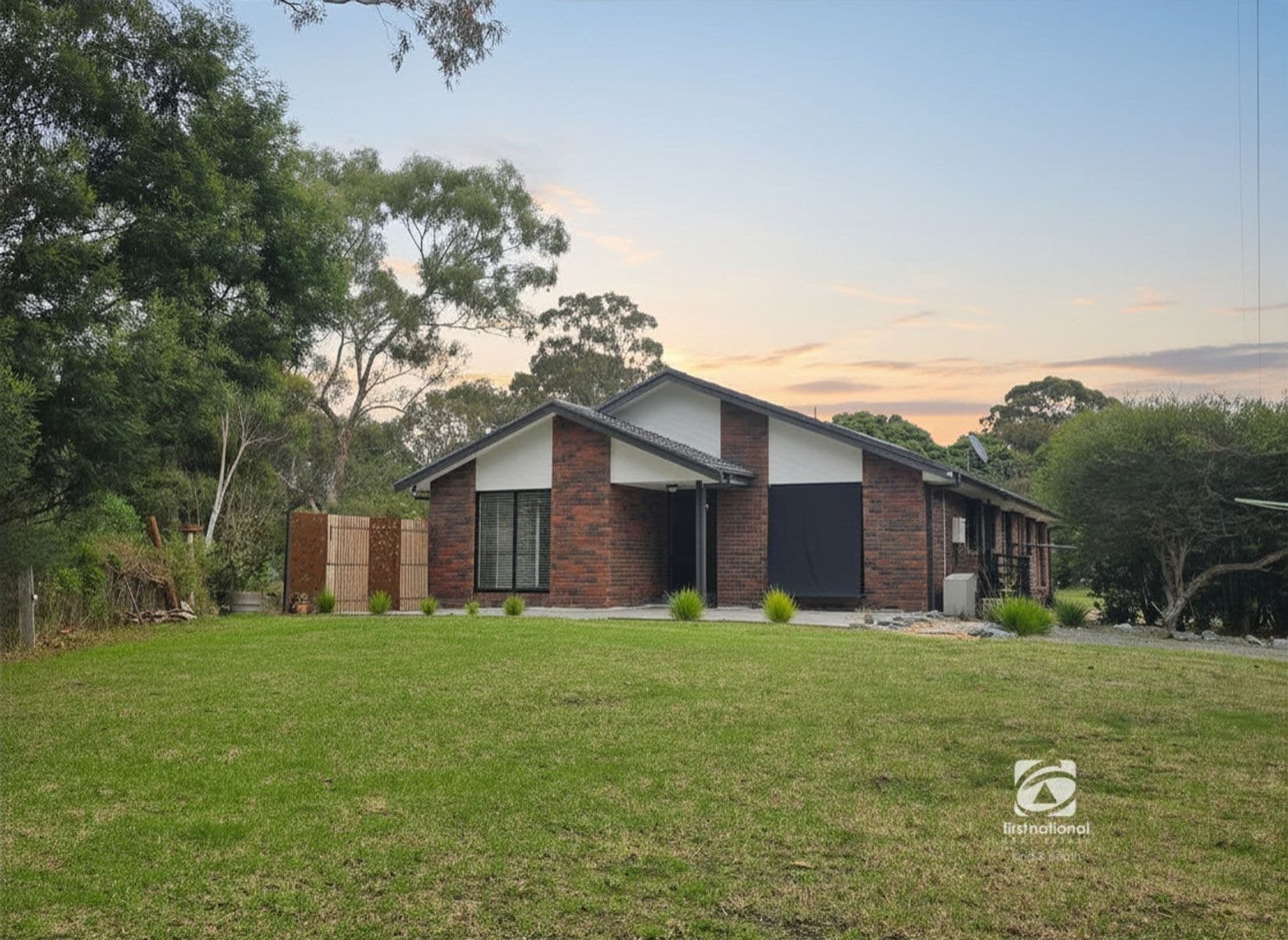 7 Bayview Court, Metung VIC 3904, Metung - Thumbnail 2