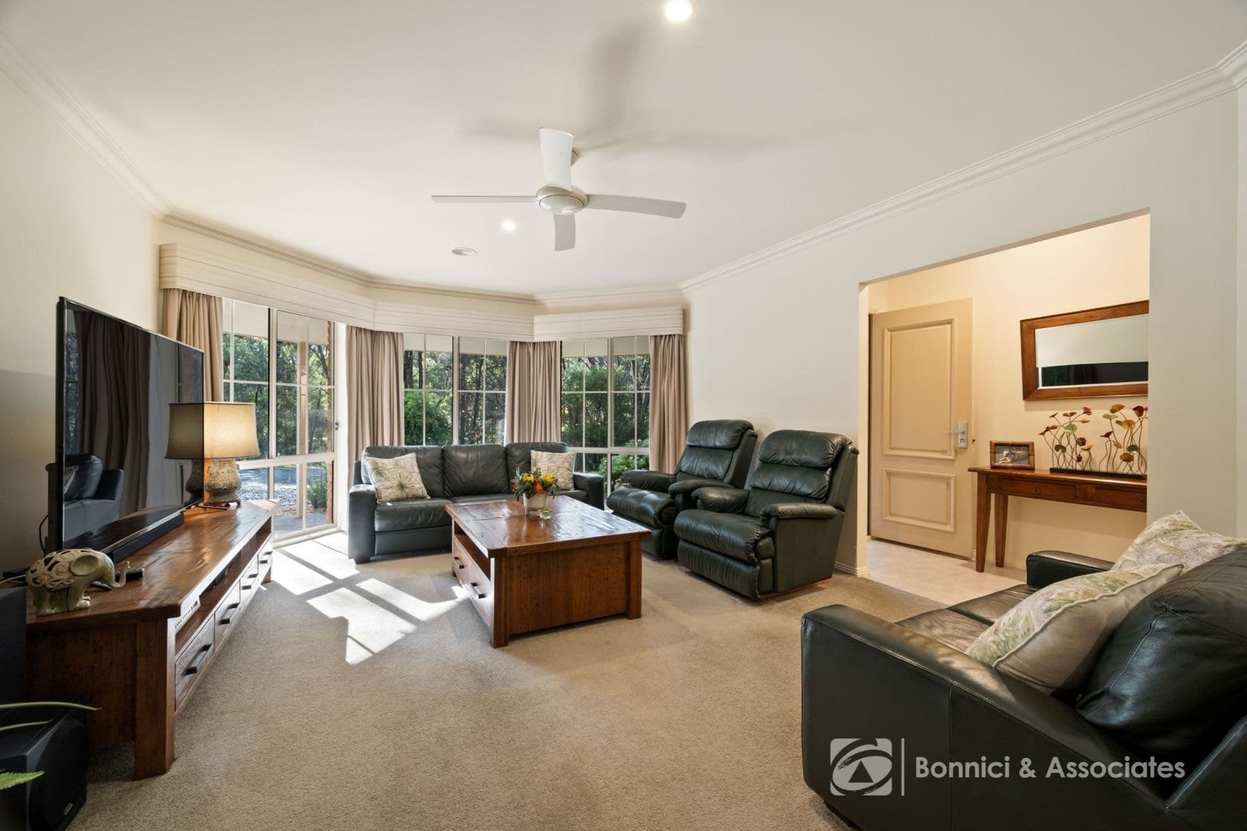 127 Old Stanley Road, Beechworth VIC 3747, Beechworth - Thumbnail 4