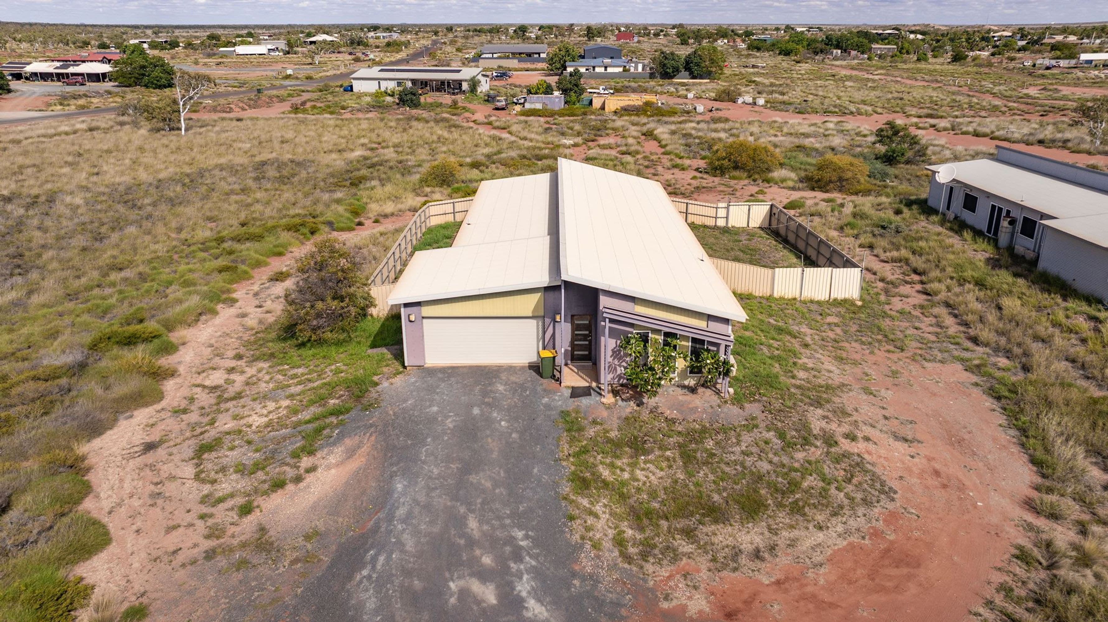 10 Greenfield Street, South Hedland, South Hedland - Thumbnail 2