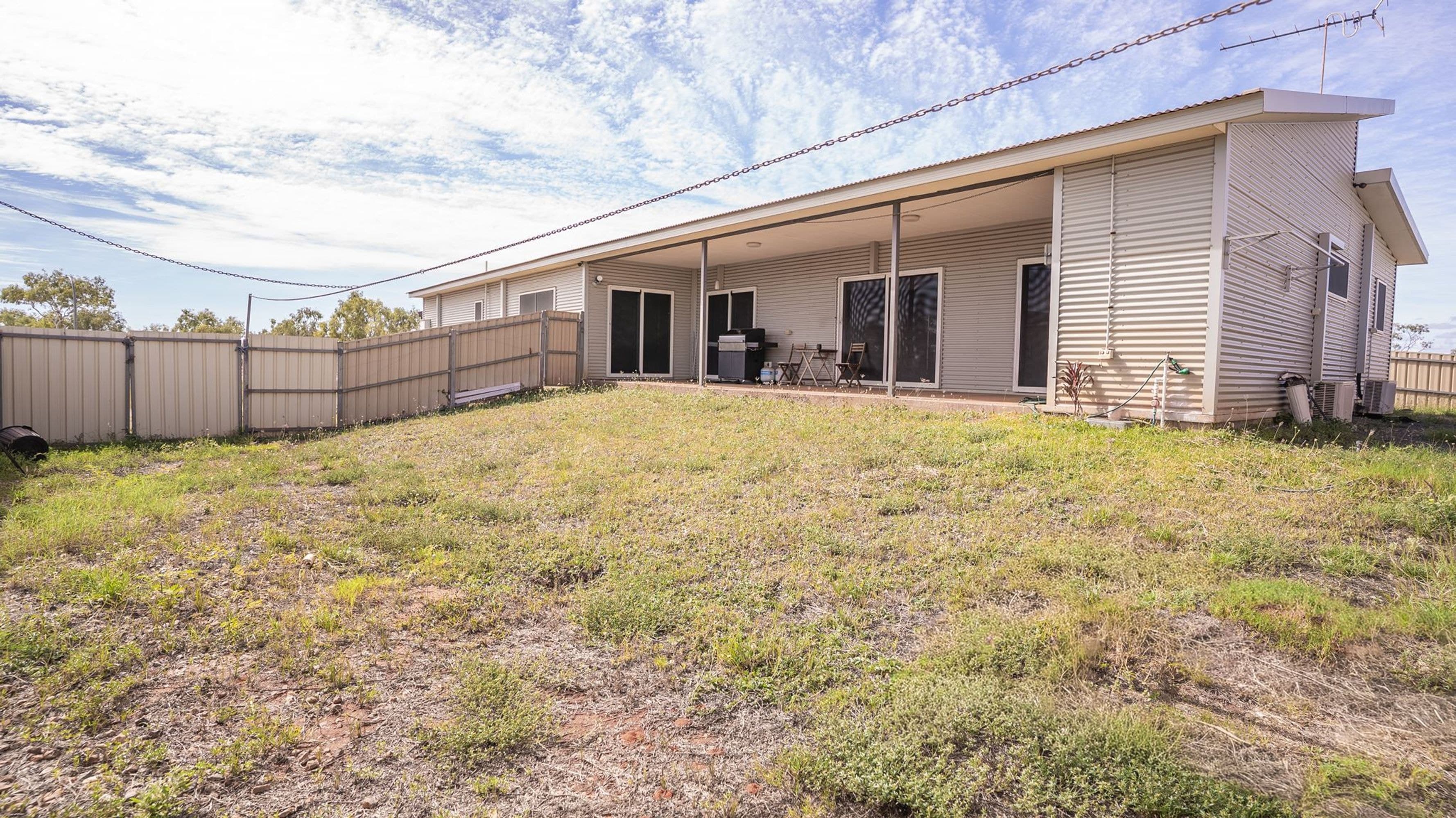 10 Greenfield Street, South Hedland, South Hedland - Thumbnail 7