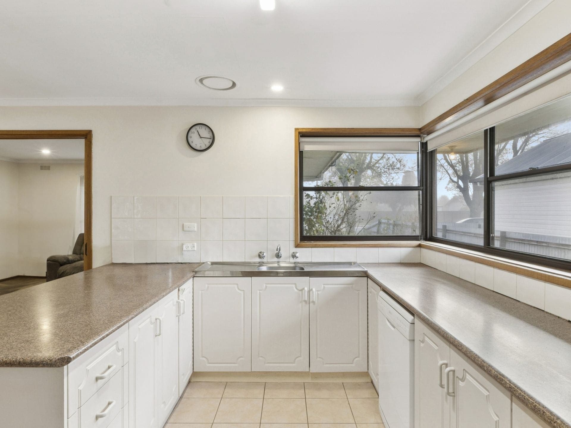 460 Murray Street Colac VIC, Colac - Thumbnail 2