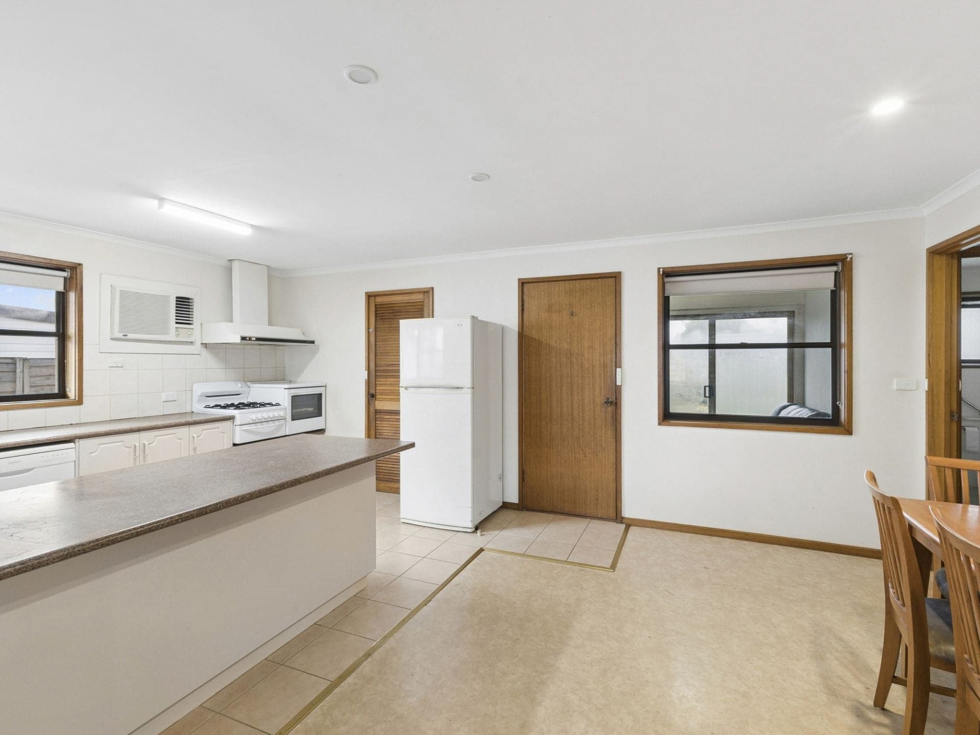 460 Murray Street Colac VIC, Colac - Thumbnail 4