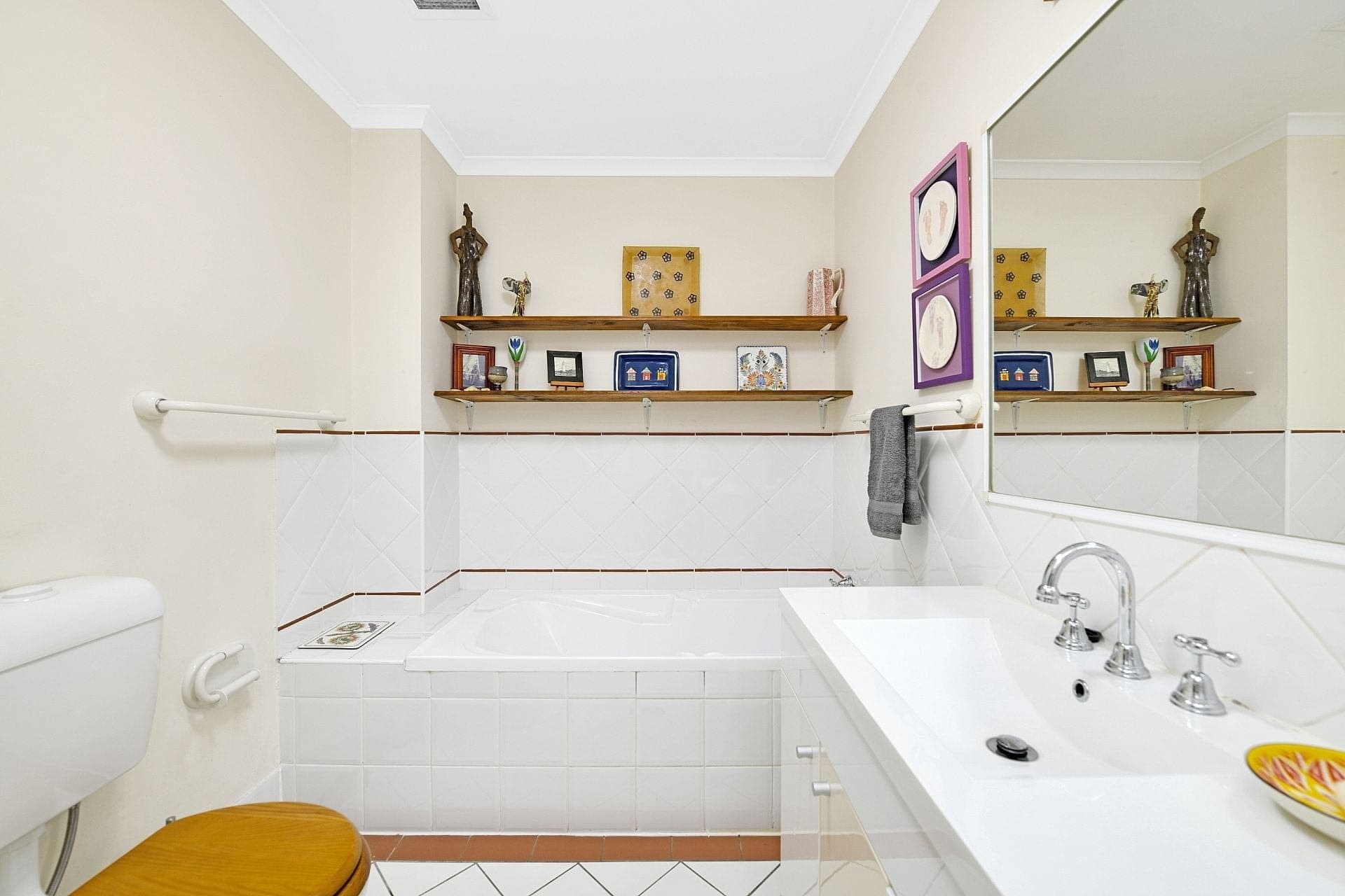 72/10 Broughton Street Canterbury NSW, Canterbury - Thumbnail 5