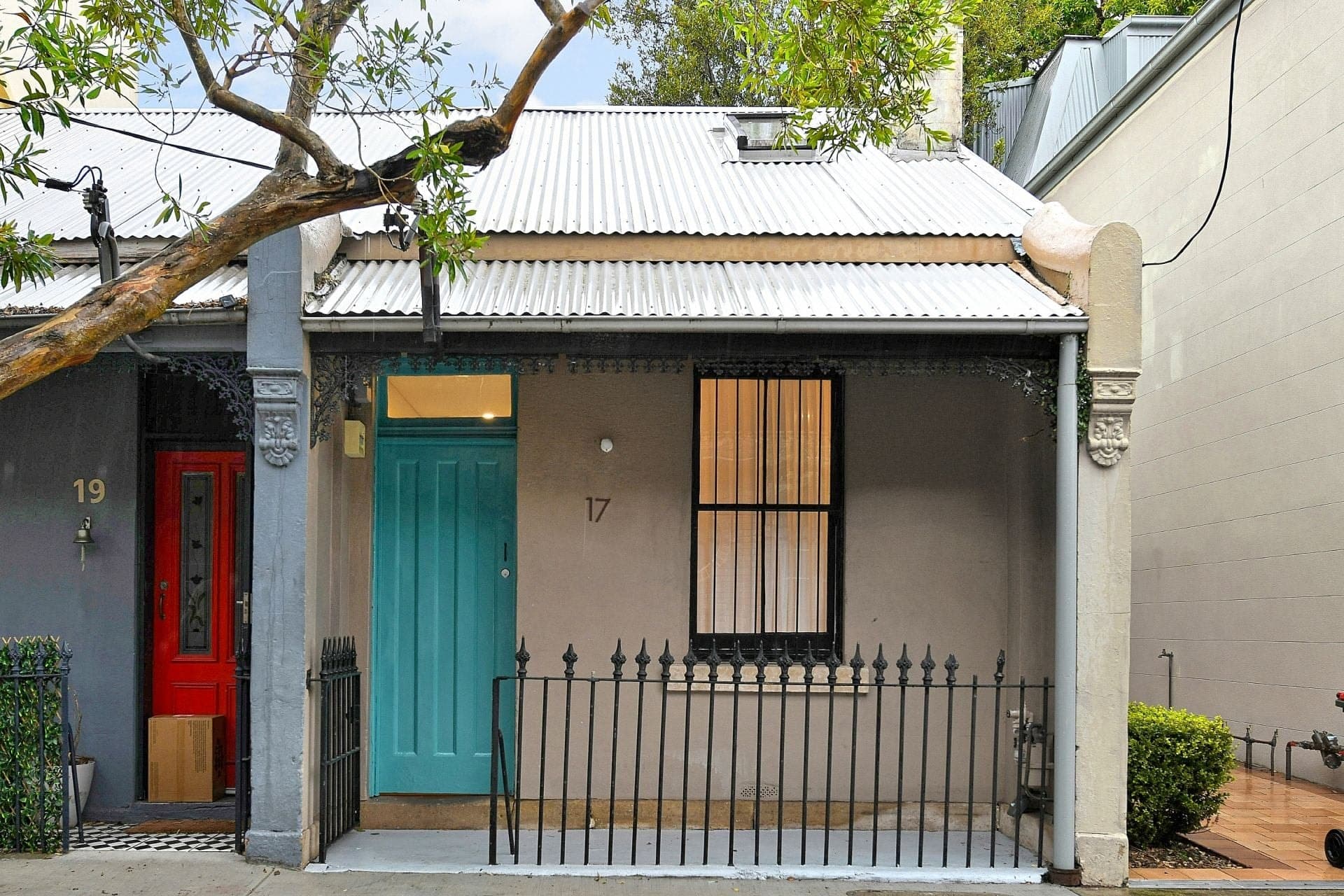17 Briggs Street Camperdown NSW, Camperdown - Image 1