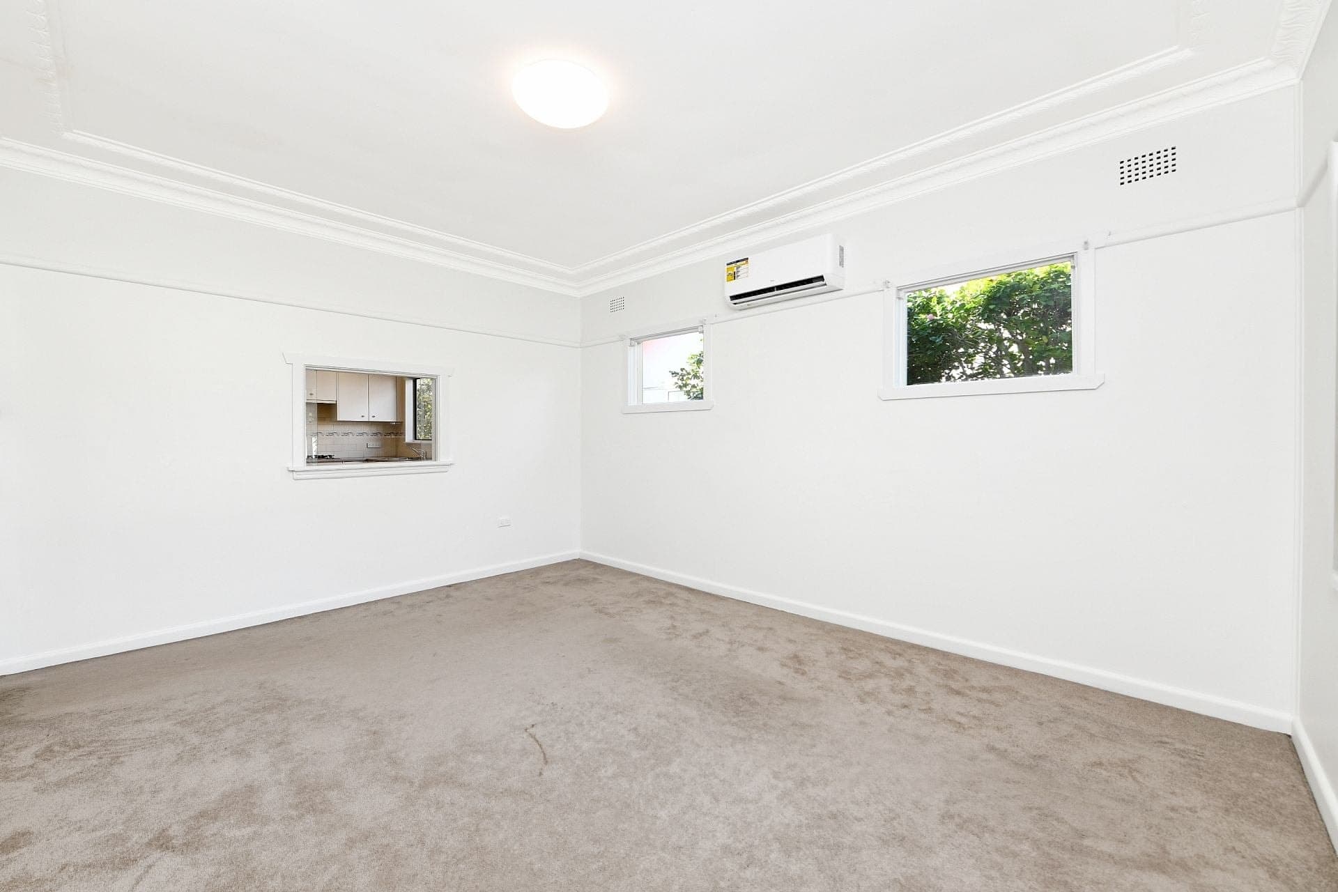 19 Gwawley Parade Miranda NSW, Miranda - Thumbnail 6
