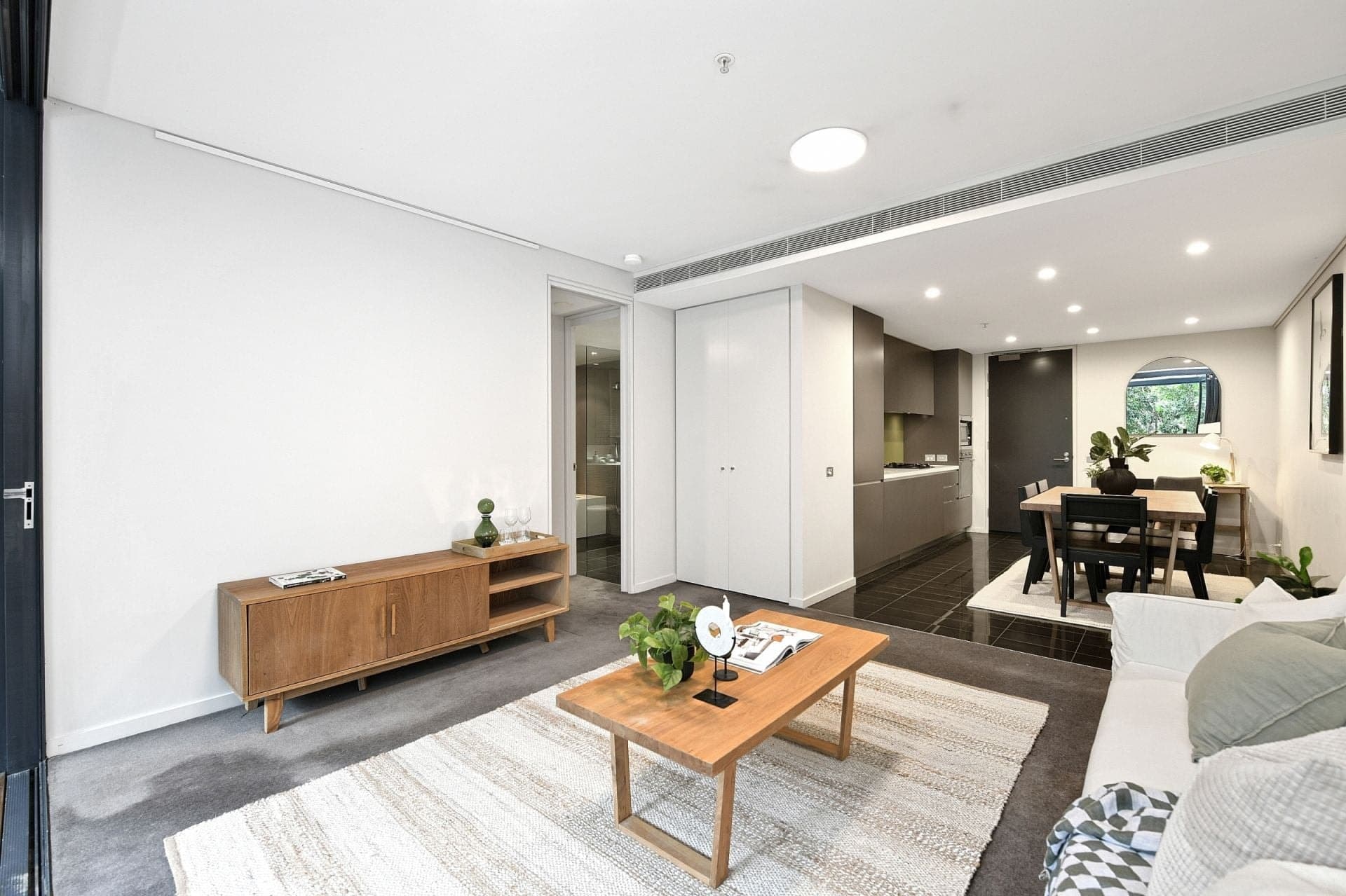 610/3 Sterling Circuit Camperdown NSW, Camperdown - Thumbnail 2