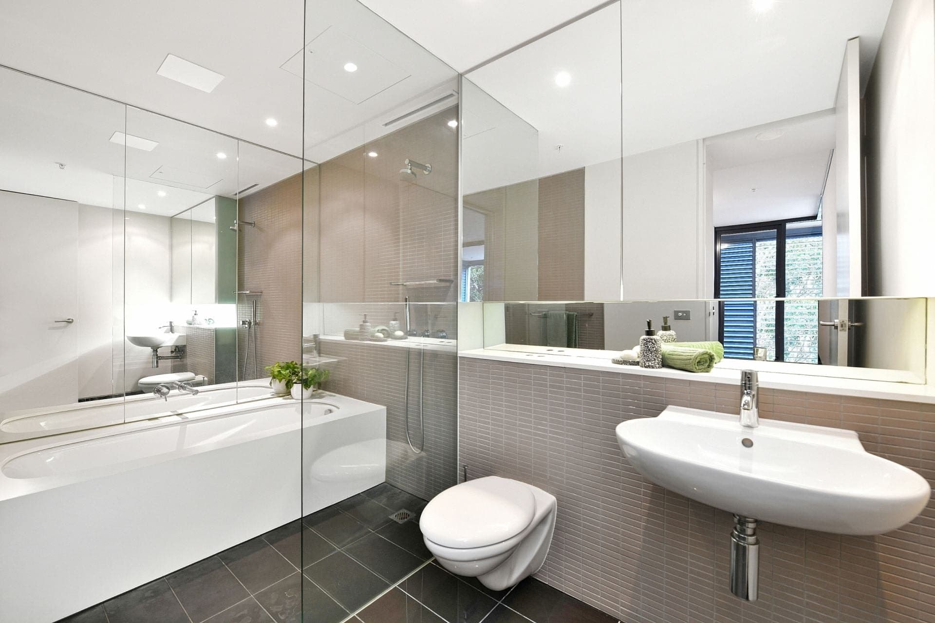 610/3 Sterling Circuit Camperdown NSW, Camperdown - Thumbnail 5