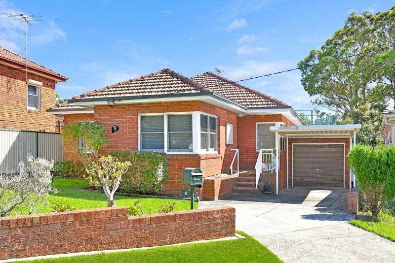 8 Jones Avenue Kingsgrove NSW, Kingsgrove - Image 1
