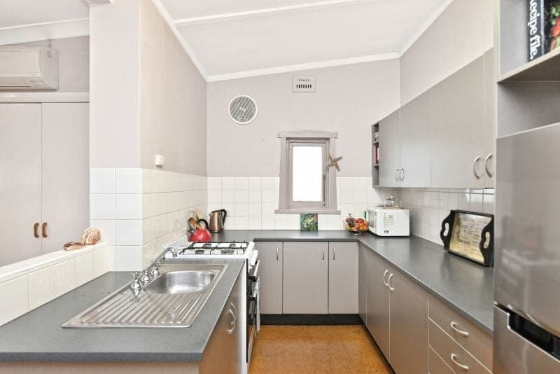31 Heighway Avenue Ashfield NSW, Ashfield - Thumbnail 4