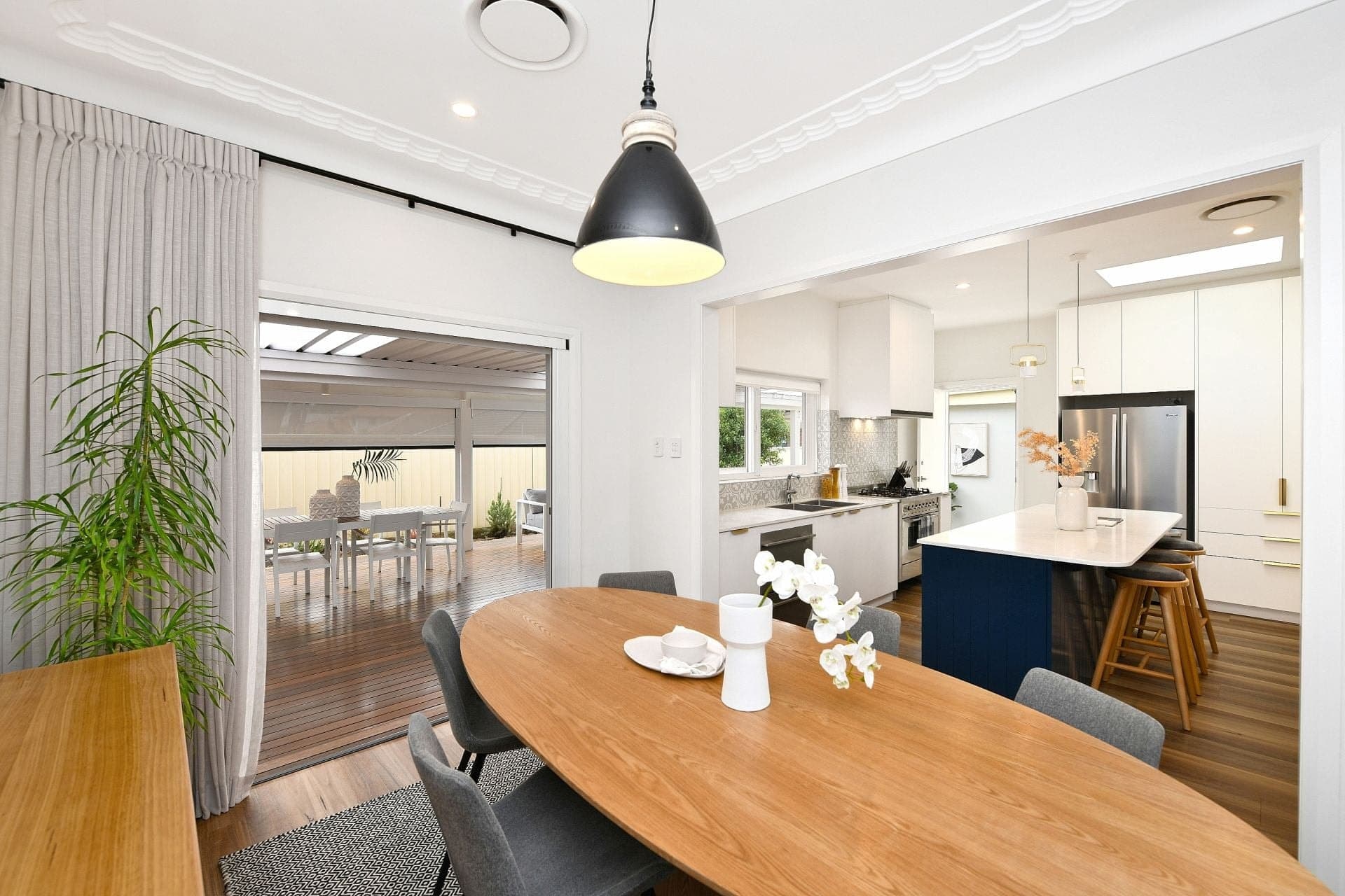 17 Poole Street Kingsgrove NSW, Kingsgrove - Thumbnail 3
