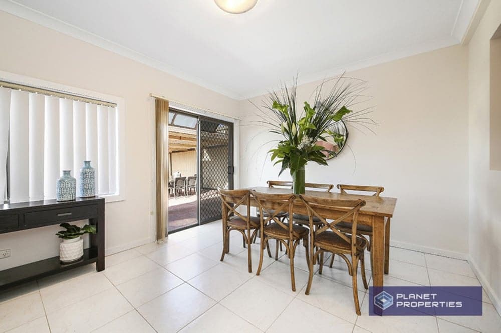 6 Kent Place BEVERLY HILLS NSW, Beverly Hills - Thumbnail 2