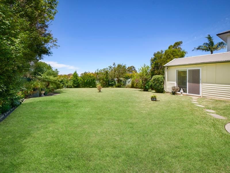 12 MacFarlane Parade, Sylvania, Sylvania - Thumbnail 2