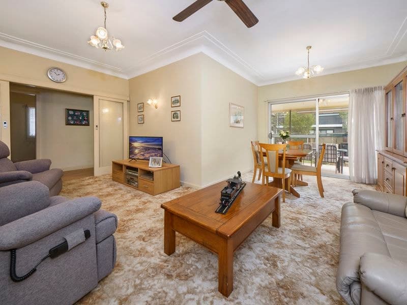 7 Jowyn Place, Gymea, Gymea - Thumbnail 3