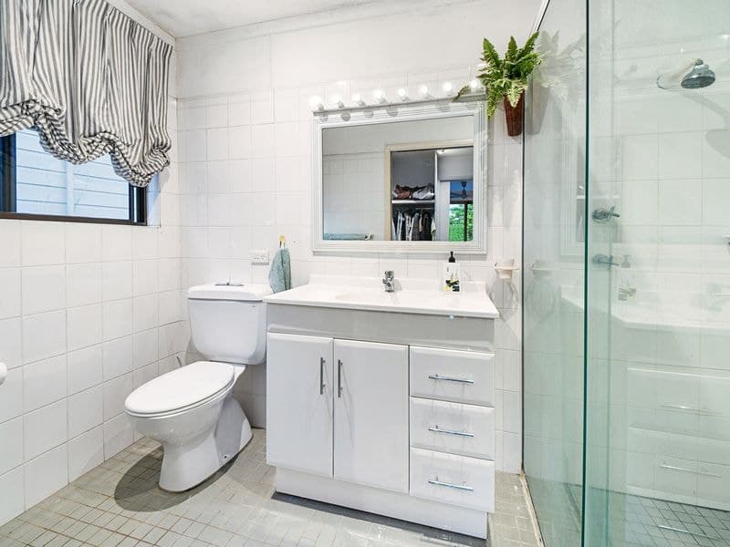 1 Connell Road, Oyster Bay, Oyster Bay - Thumbnail 7