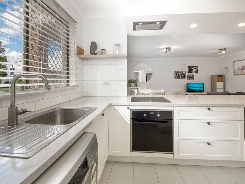 49 / 131-139 Oak Road, Kirrawee, Kirrawee - Thumbnail 3