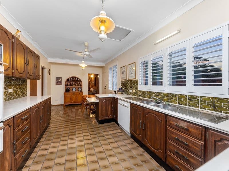 9 Neverfail Place, Oatley, Oatley - Thumbnail 5