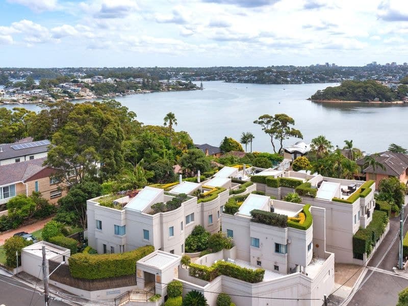 2 / 13 Murralin Lane, Sylvania, Sylvania - Image 1