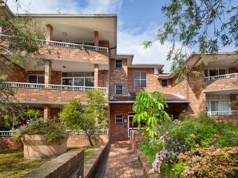 6 / 35-37 Talara Road, Gymea, Gymea - Image 1