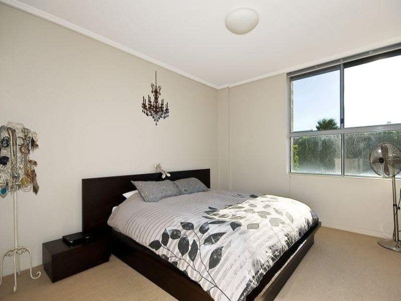 207 / 4 The Piazza , Wentworth Point, Wentworth Point - Thumbnail 5