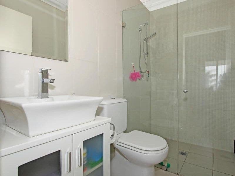 4 / 3 Richmond Avenue, Sylvania Waters, Sylvania Waters - Thumbnail 6