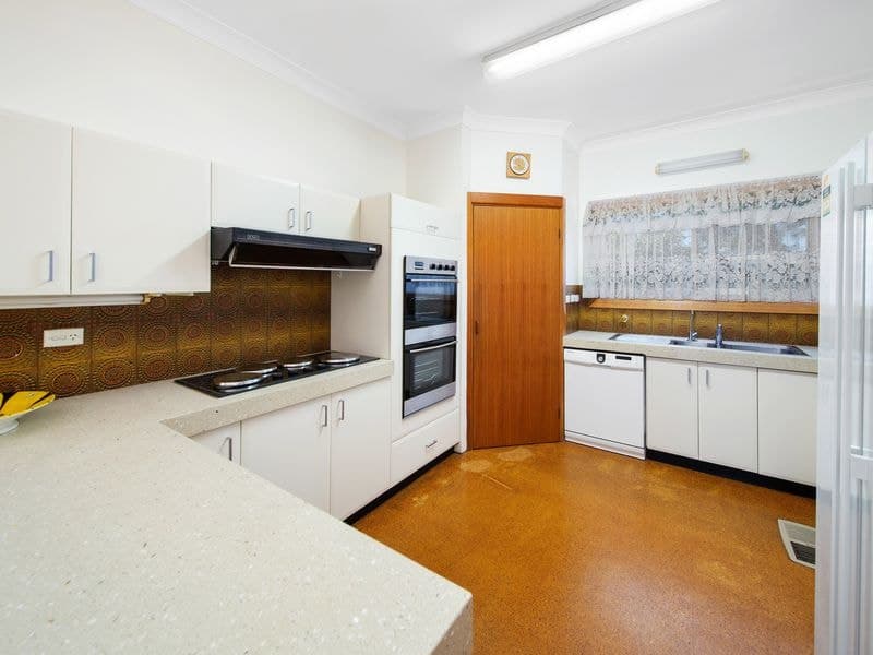 90 Green Point Road, Oyster Bay, Oyster Bay - Thumbnail 2