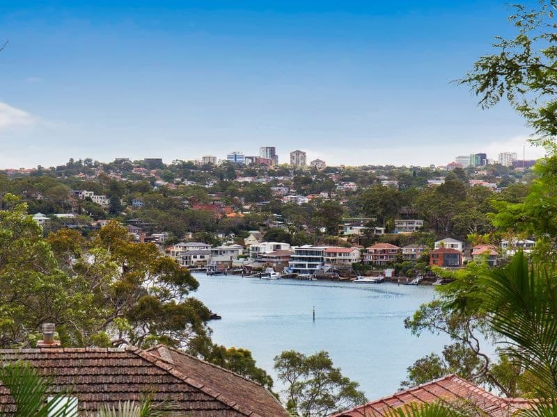 7 Cook Road, Oyster Bay, Oyster Bay - Image 1