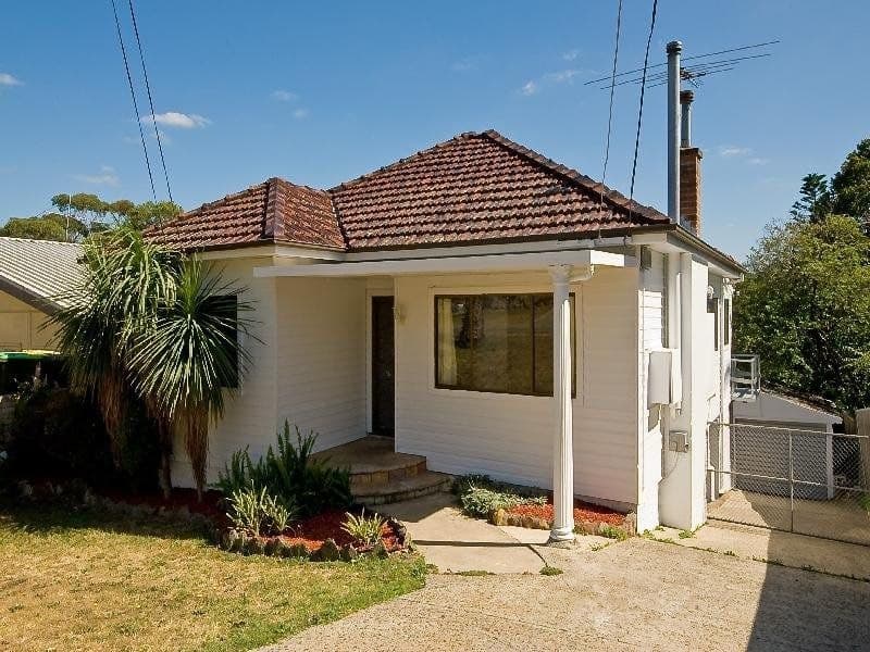 13 Easton Avenue, Sylvania, Sylvania - Image 1