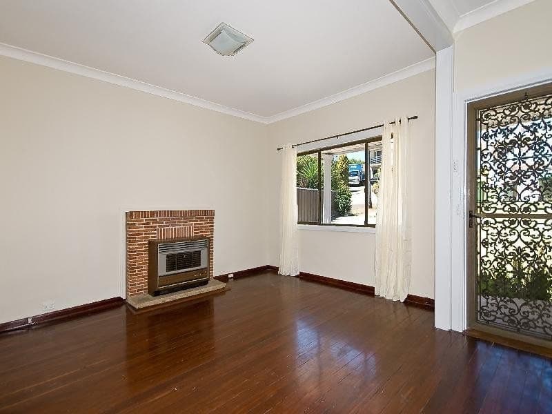 13 Easton Avenue, Sylvania, Sylvania - Thumbnail 3