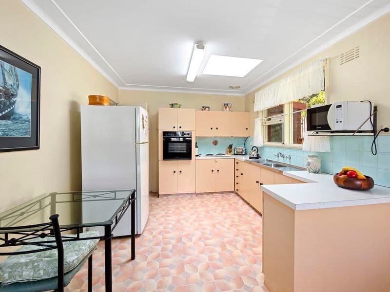 8 Buderim Avenue, Kareela, Kareela - Thumbnail 4