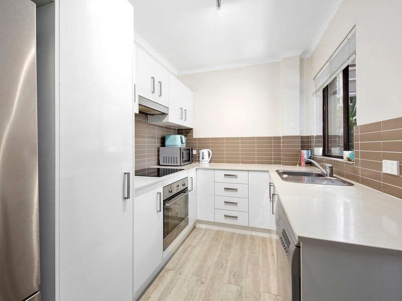 11 / 18-22 Ocean Street, Cronulla, Cronulla - Thumbnail 4