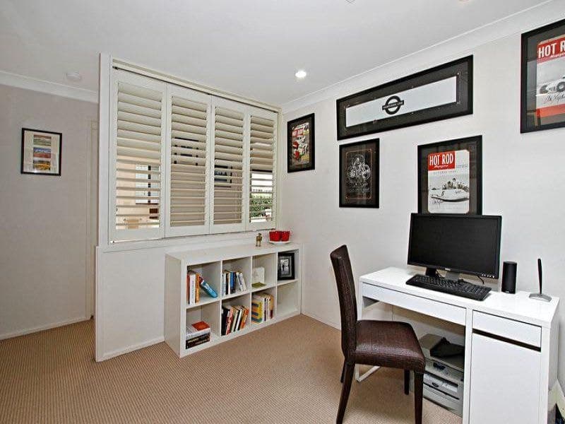 85 Como Road, Oyster Bay, Oyster Bay - Thumbnail 6