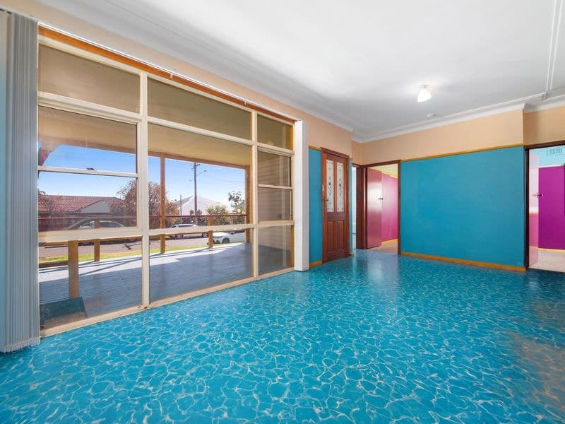 8 Bondell Avenue, Gymea, Gymea - Thumbnail 2