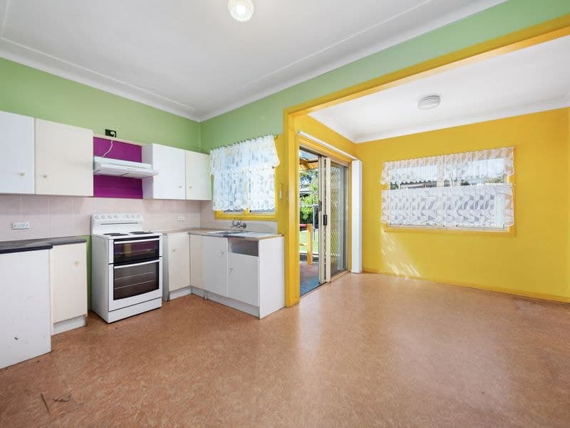 8 Bondell Avenue, Gymea, Gymea - Thumbnail 3