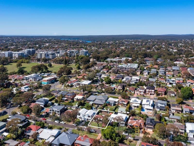 8 Bondell Avenue, Gymea, Gymea - Thumbnail 8