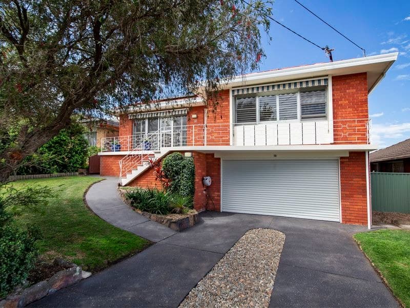 10 Merino Place, Sylvania, Sylvania - Image 1