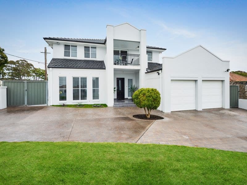 15 Woodlands Road, Taren Point, Taren Point - Image 1