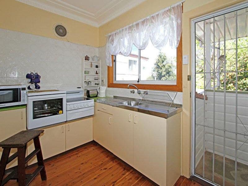 36 Easton Avenue, Sylvania, Sylvania - Thumbnail 3
