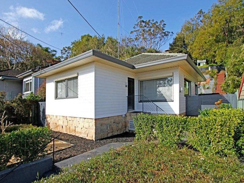 36 Riverview Road, Oyster Bay, Oyster Bay - Image 1