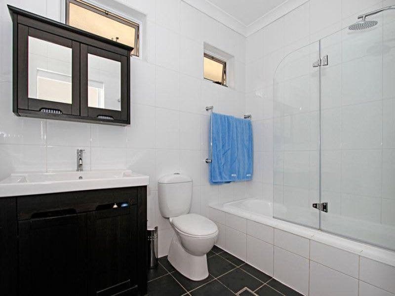 36 Riverview Road, Oyster Bay, Oyster Bay - Thumbnail 4