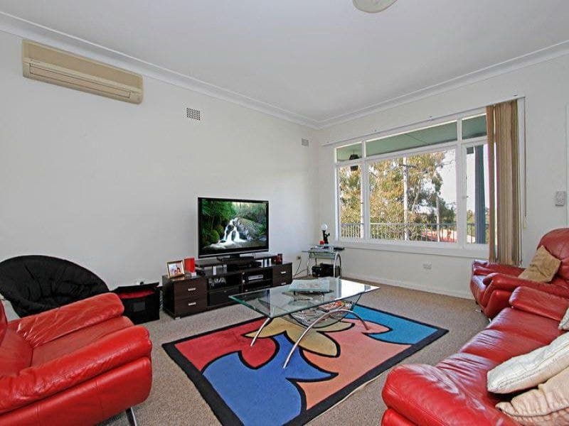 9 Alexander Street, Sylvania, Sylvania - Thumbnail 2