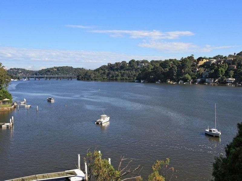 11 Juvenis Avenue, Oyster Bay, Oyster Bay - Image 1
