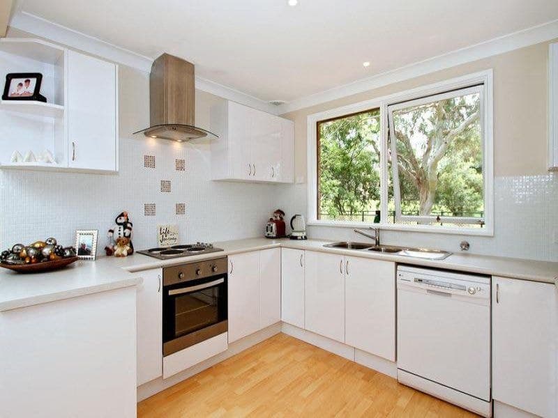 3 Paris Place, Miranda, Miranda - Thumbnail 2