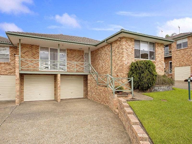2 / 16 Holt Road, Taren Point, Taren Point - Image 1