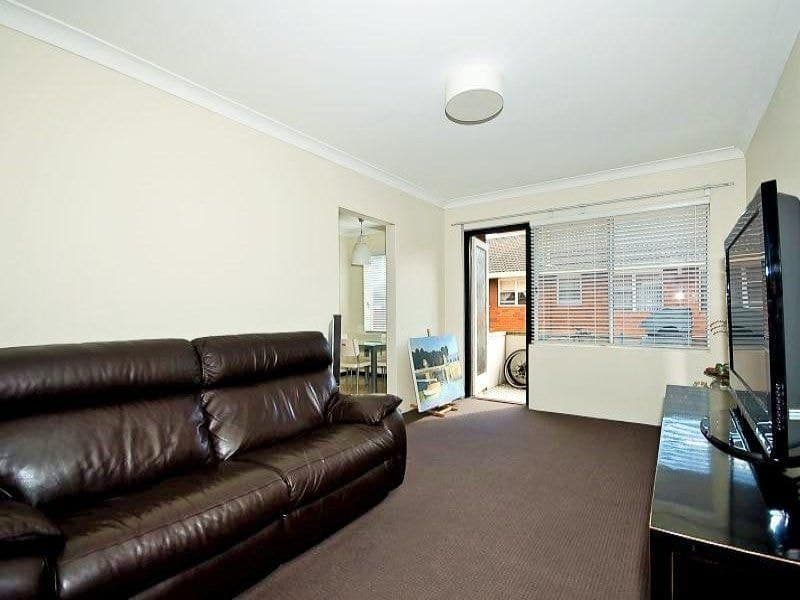 7 / 12 Austral Street, Penshurst, Penshurst - Image 1