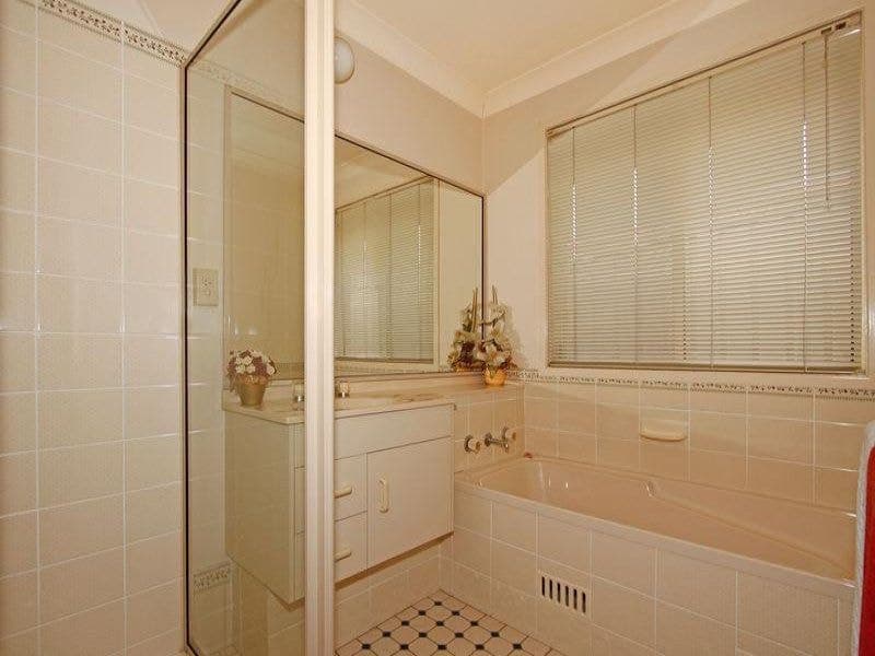 21 Milburn Road, Gymea, Gymea - Thumbnail 4