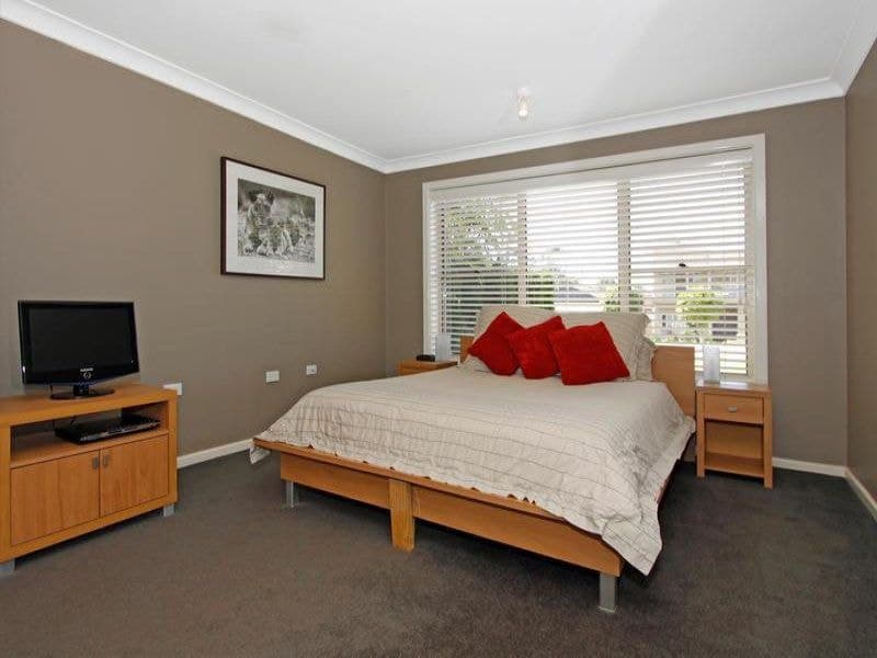 41 Connell Road, Oyster Bay, Oyster Bay - Thumbnail 3