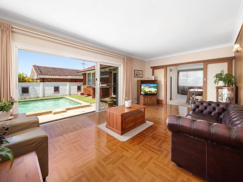 17 Garnet Road, Miranda, Miranda - Thumbnail 3