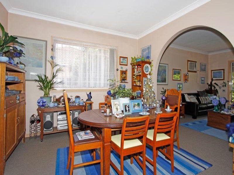 205 Oak Road, Kirrawee, Kirrawee - Thumbnail 3