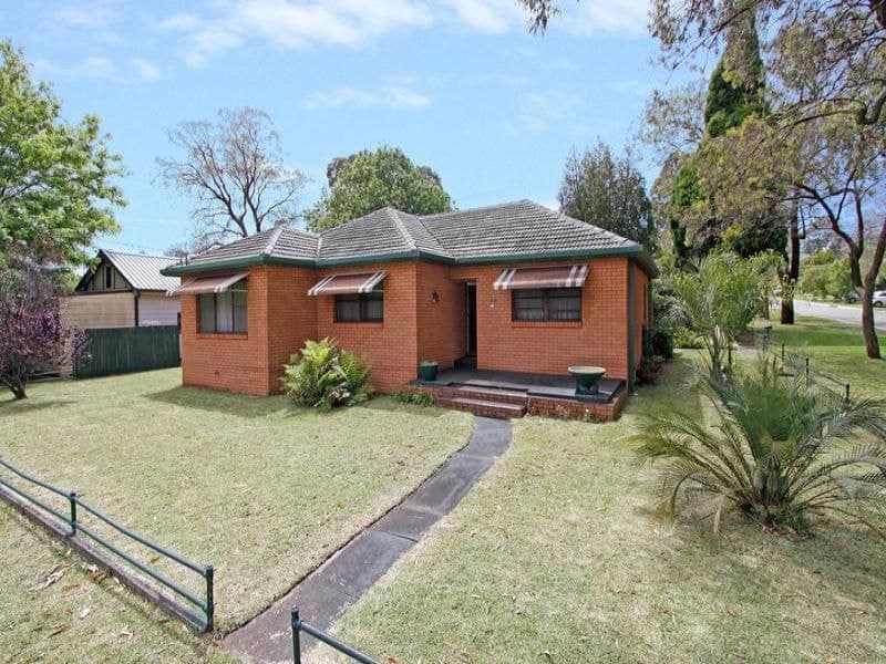 36 Linden Street, Sutherland, Sutherland - Image 1